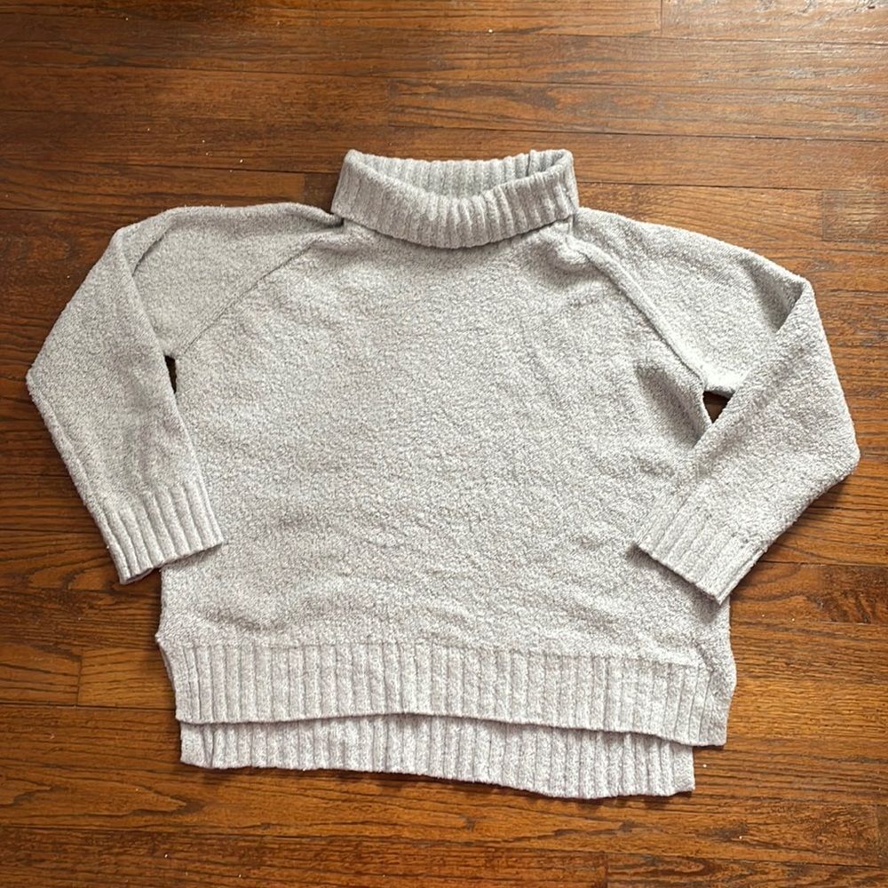 Le Lis Gray Turtleneck Sweater